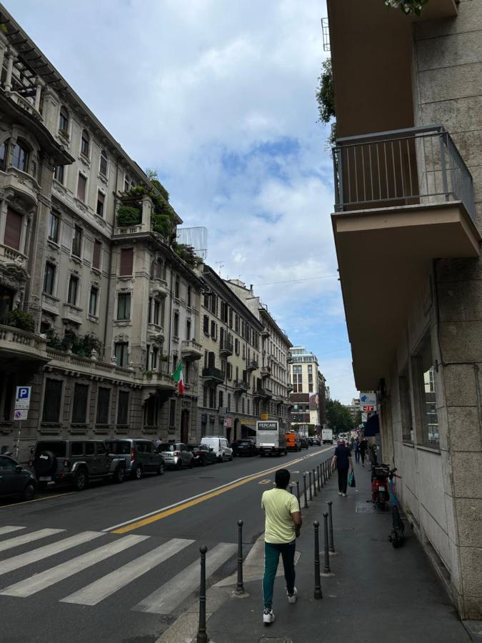 Moscova Luxury Bruno Apartment Milano Exteriör bild